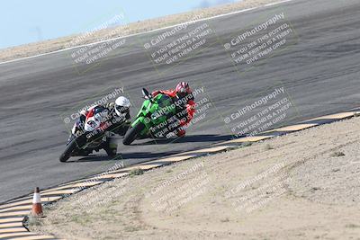 media/Oct-30-2025-Racers Edge (Thu) [[dabbdaf680]]/3-B Group/Session 2 (Bowl Exit)/